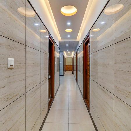 Super Collection O Global Stay Near Kengeri Bus Terminal Metro Station バンガロール エクステリア 写真