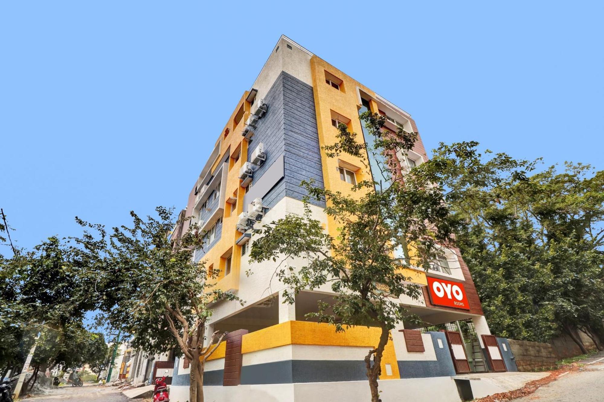 Super Collection O Global Stay Near Kengeri Bus Terminal Metro Station バンガロール エクステリア 写真